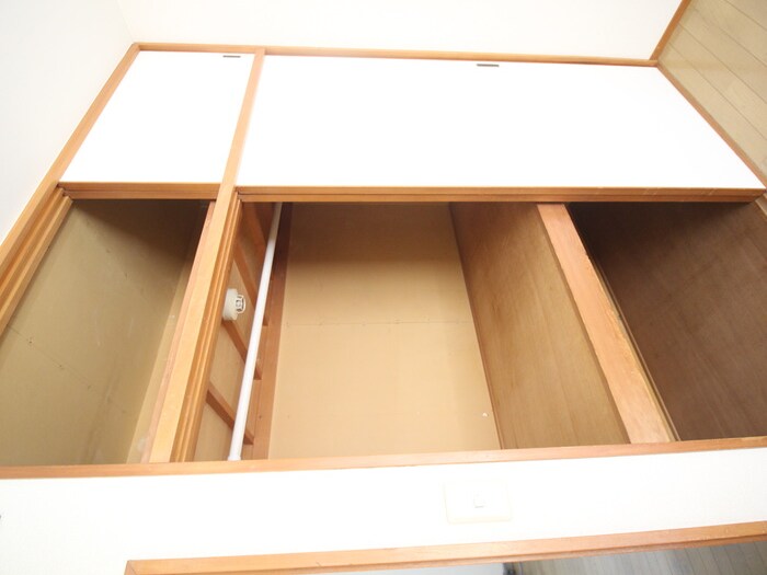 物件内観写真8　(収納)