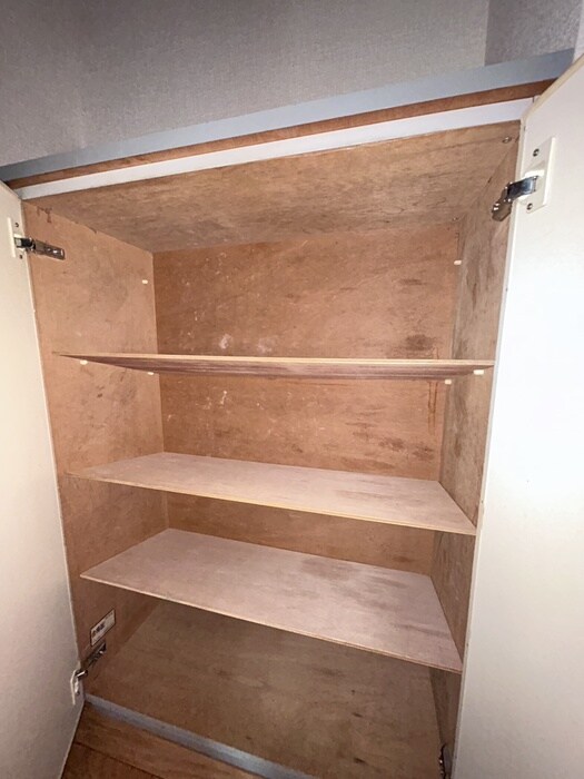 物件内観写真18　(靴箱)