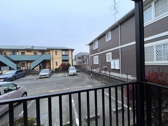 物件内観写真22　(室内からの展望)