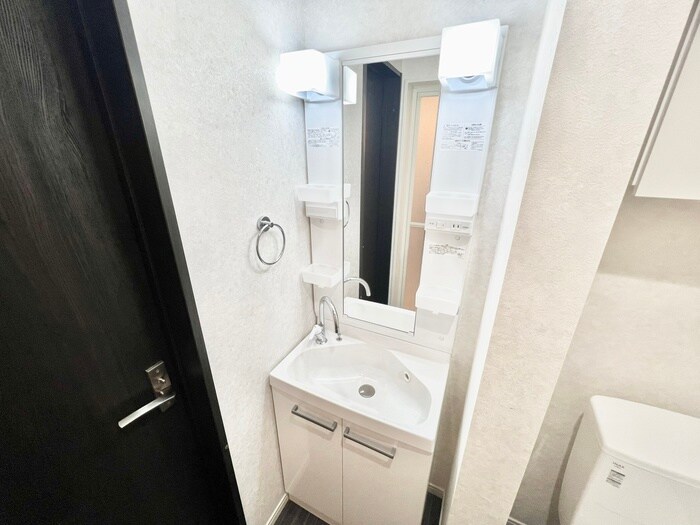 物件内観写真11　(洗面)