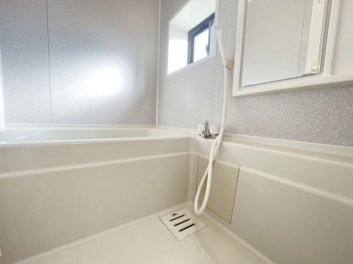 物件内観写真10　(バス／シャワールーム等)