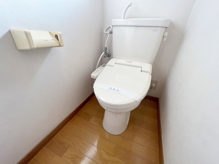 物件内観写真12　(トイレ)