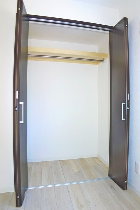 物件内観写真11　(収納)