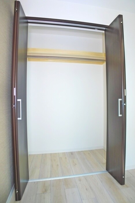 物件内観写真11　(収納)