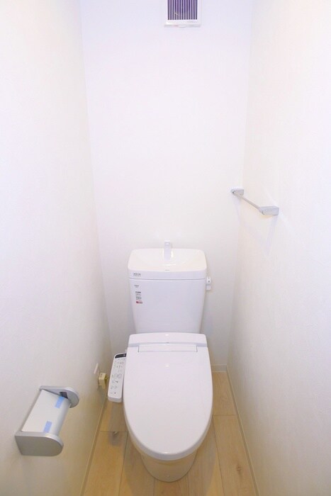 物件内観写真16　(トイレ)