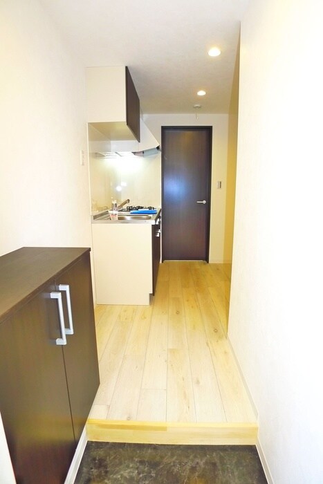 物件内観写真17　(玄関)