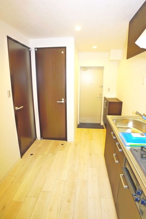 物件内観写真19　(廊下)