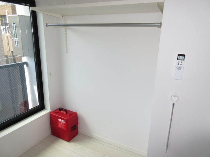 物件内観写真13　(収納)