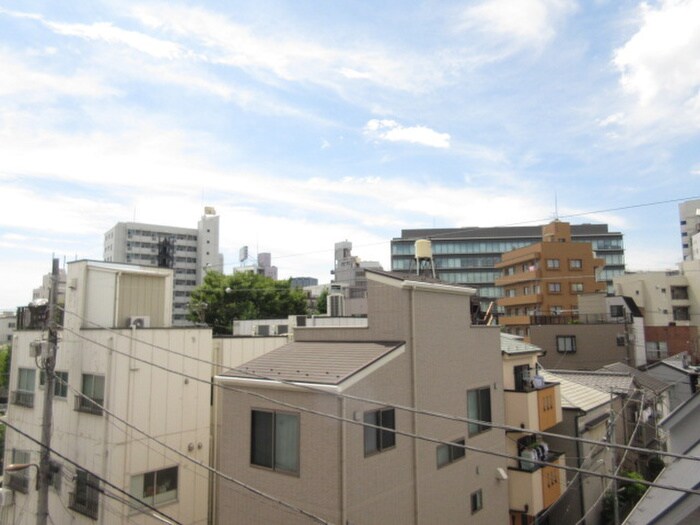 物件内観写真15　(室内からの展望)