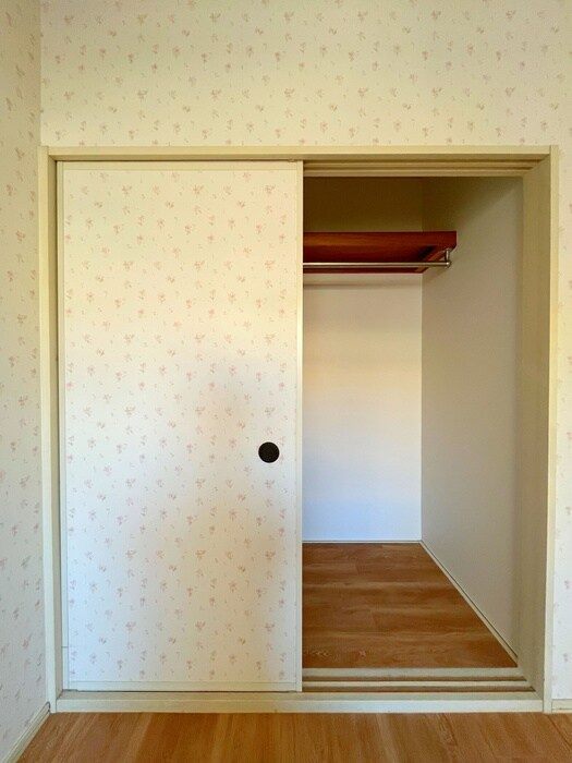 物件内観写真10　(収納)