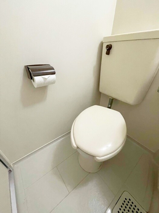 物件内観写真15　(トイレ)