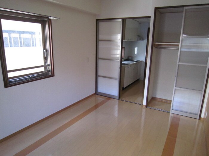 物件内観写真14　(居室)