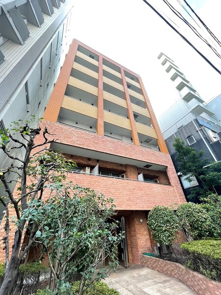 ﾗｸﾞｼﾞｭｱﾘ-ｱﾊﾟ-ﾄﾒﾝﾄ三田慶大前外観写真