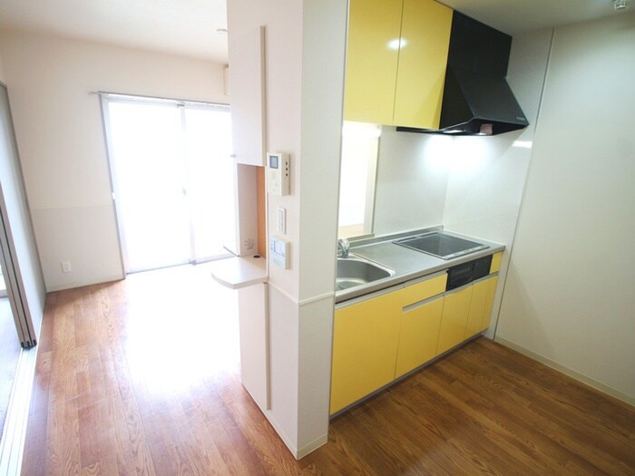 物件内観写真9　(室内からの展望)