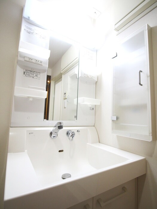 物件内観写真14　(洗面)