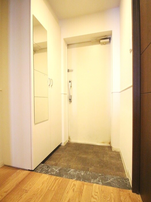 物件内観写真20　(玄関)