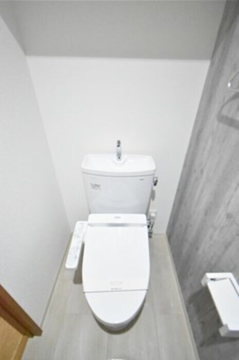 物件内観写真11　(トイレ)