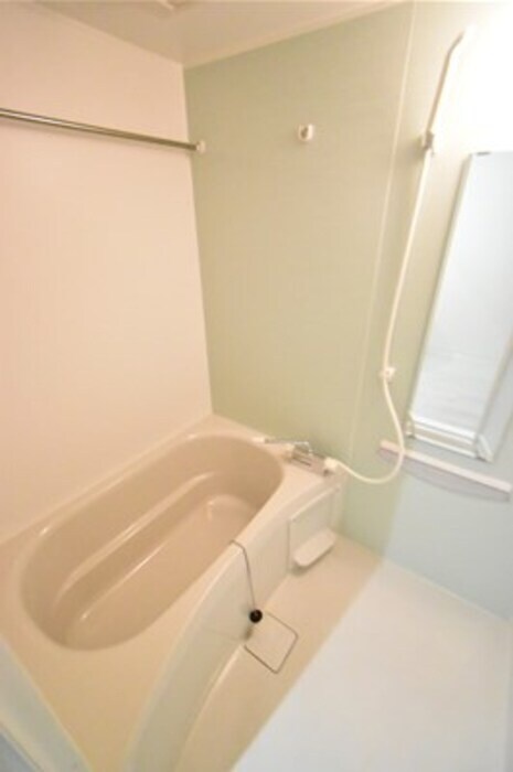物件内観写真12　(バス／シャワールーム等)