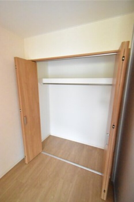 物件内観写真13　(収納)