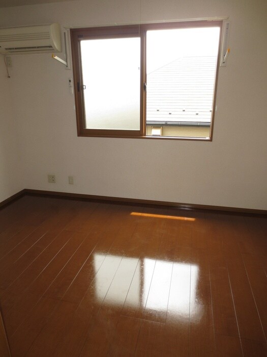 物件内観写真12　(居室)