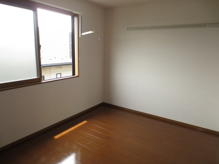 物件内観写真15　(居室)