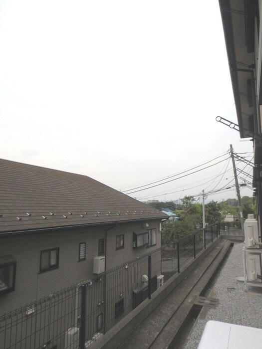 物件内観写真16　(室内からの展望)