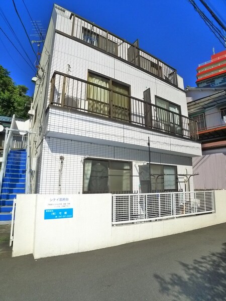 シティ国府台外観写真