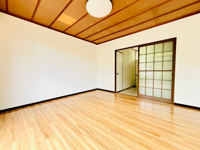 物件内観写真6　(居室)