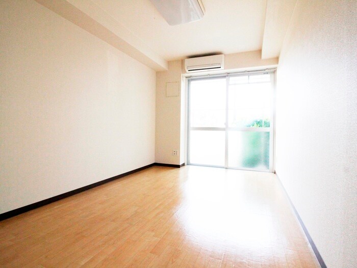 物件内観写真7　(ベランダ・バルコニー)