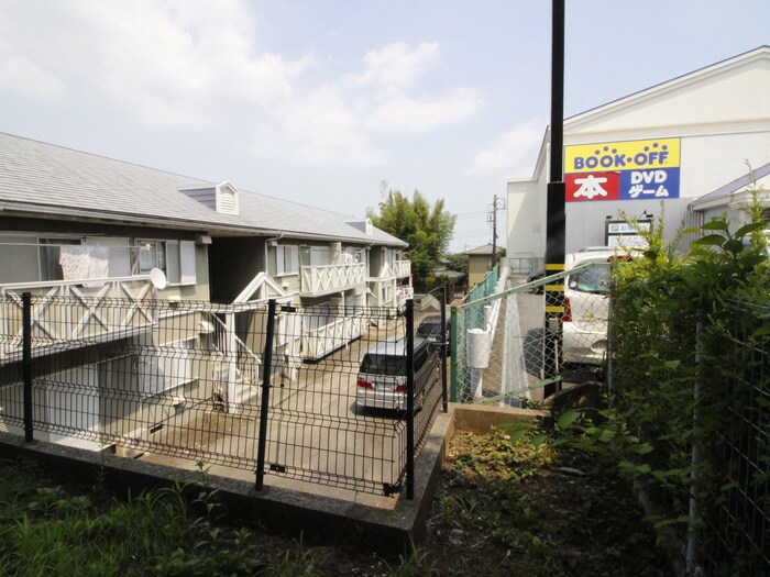 物件内観写真22　(室内からの展望)