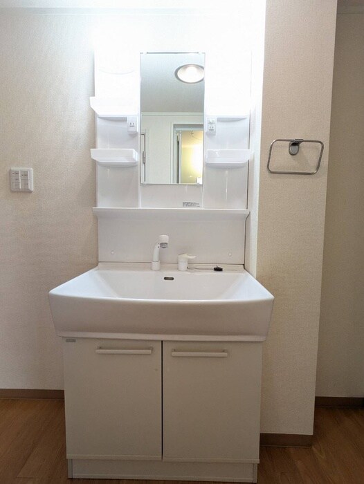 物件内観写真10　(洗面)