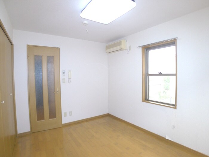 物件内観写真8　(内観写真)