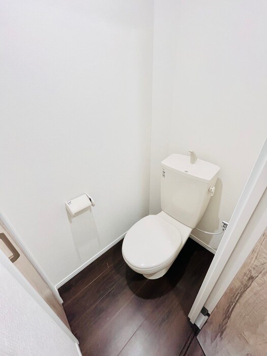 物件内観写真15　(トイレ)
