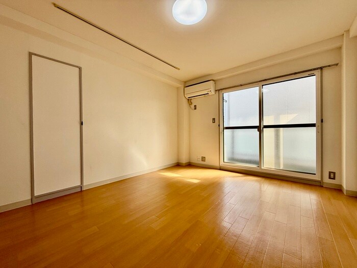 物件内観写真18　(居室)