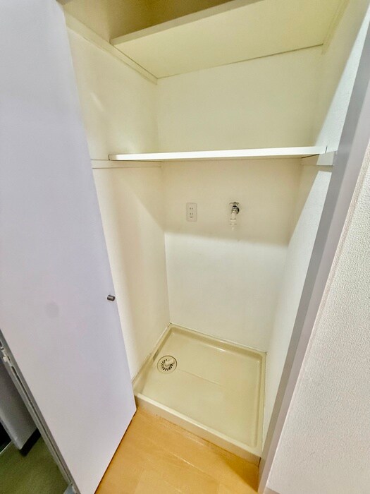 物件内観写真21　(洗濯機置場)