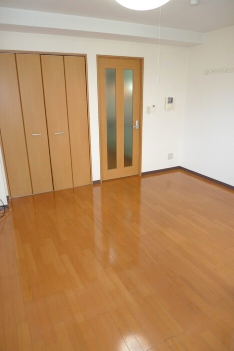 物件内観写真4　(居室)