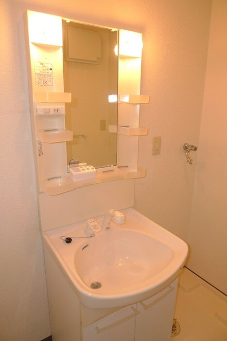 物件内観写真9　(洗面)