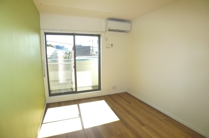 物件内観写真8　(居室)