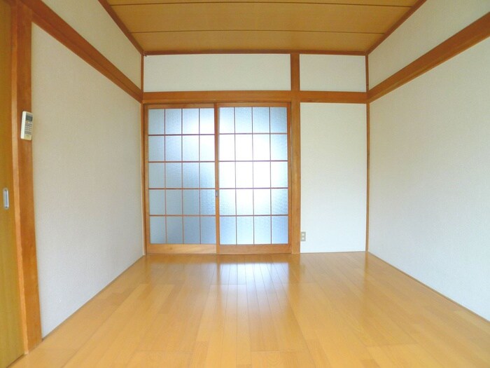 物件内観写真7　(居室)