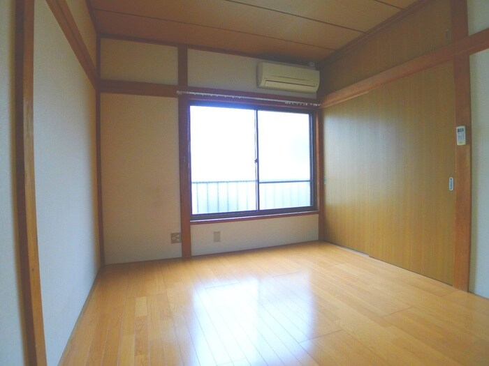 物件内観写真11　(居室)