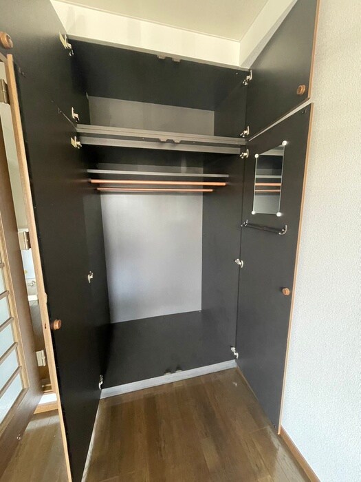 物件内観写真11　(収納)