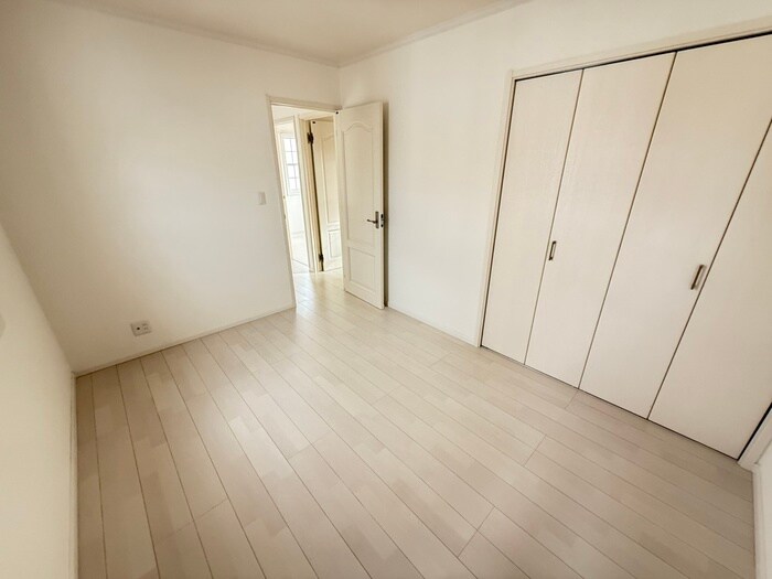 物件内観写真7　(居室)