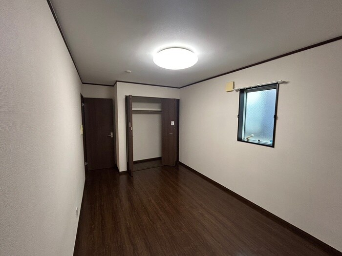 物件内観写真5　(居室)