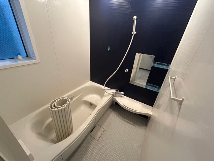 永井貸家A号棟のバス