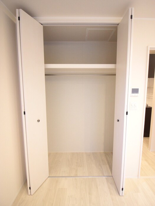 物件内観写真11　(収納)