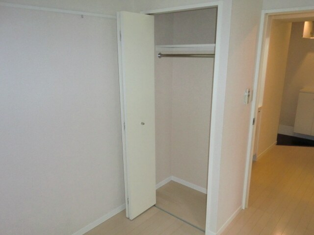 物件内観写真9　(収納)