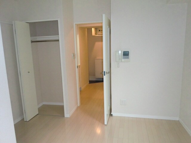 物件内観写真11　(居室)