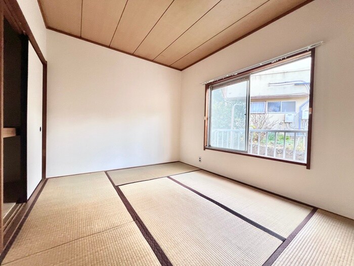 物件内観写真4　(居室)