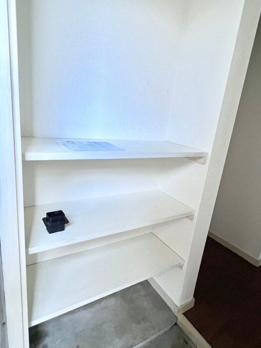 物件内観写真12　(靴箱)