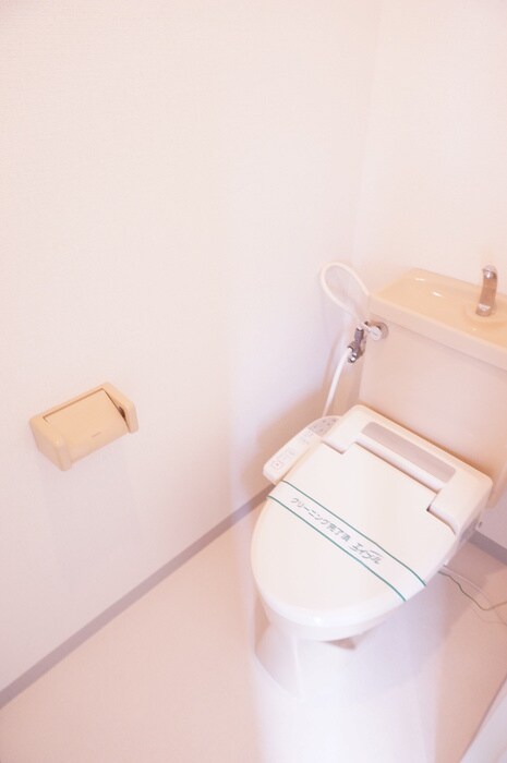 物件内観写真11　(トイレ)